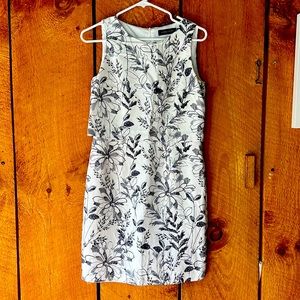 Ivanka Trump dress navy and white floral